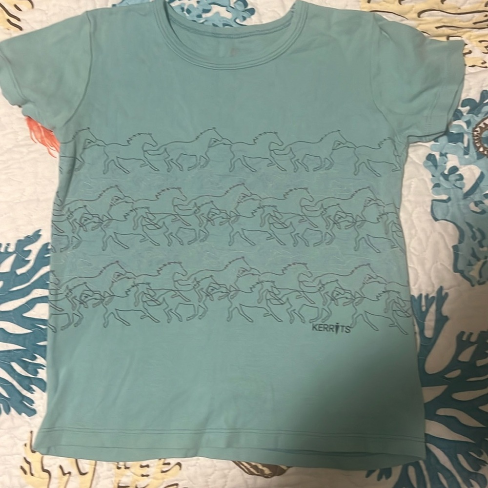 Kerrits Kids Liberty Horse T shirt. Size S